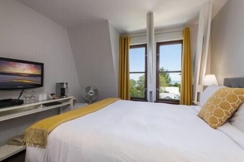 Des Nuages Hotel 3*